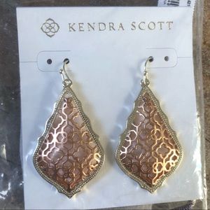 Kendra Scott Addie Rose Gold earrings
